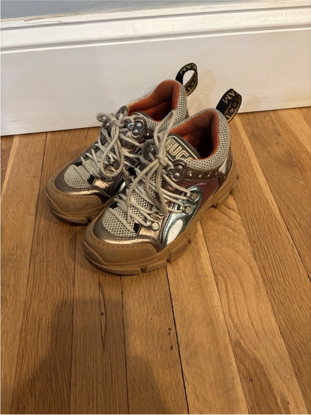GUCCI Flashtrek Metallic Gold Chunky Sneakers Size 5-Authentic - Picture 1 of 12